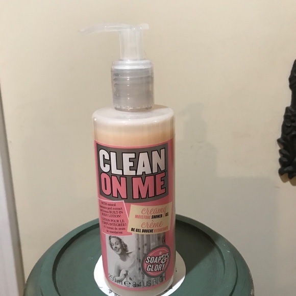 💦 Clean on ME Creamy Shower Gel - Picture 2 of 4